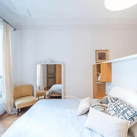 Luxury Pantheon 4br By Airsuite Appartement