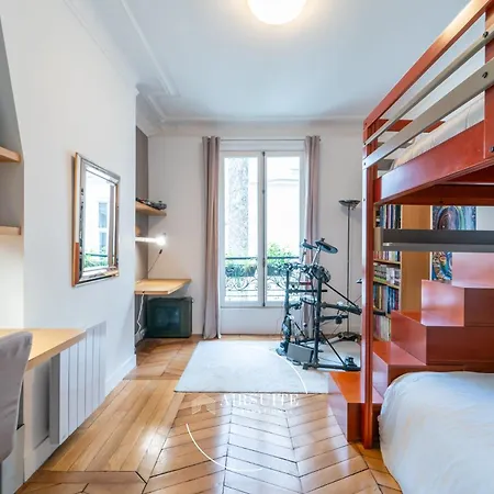Luxury Pantheon 4br By Airsuite